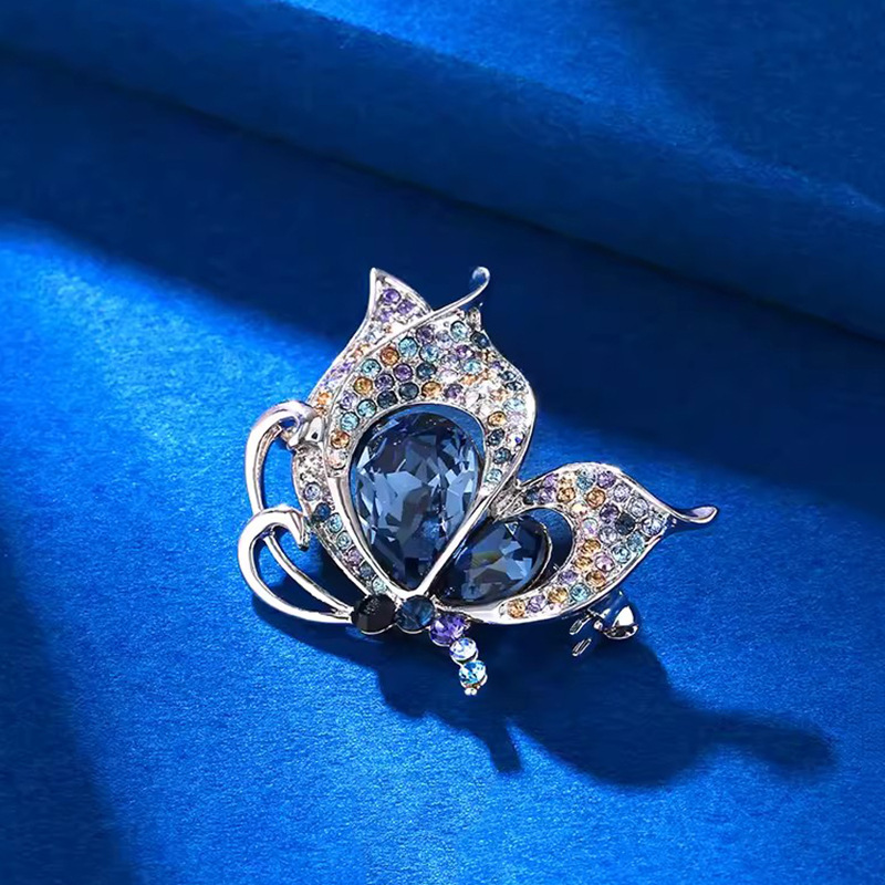 Spilla a farfalla vintage in cristallo per donna con strass_voghion.com