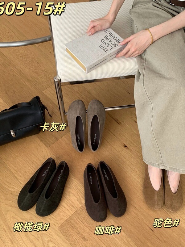Women's flat frosted leather round-toe slip-on shoes, 2026 new Korean version, versatile commuter shoes Women's flat frosted leather round-toe slip-on shoes, 2026 new Korean version, versatile commuter shoes