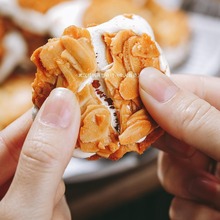 扁桃仁夹心酥 牛轧杏仁拉丝饼干网红坚果网红零食休闲食品