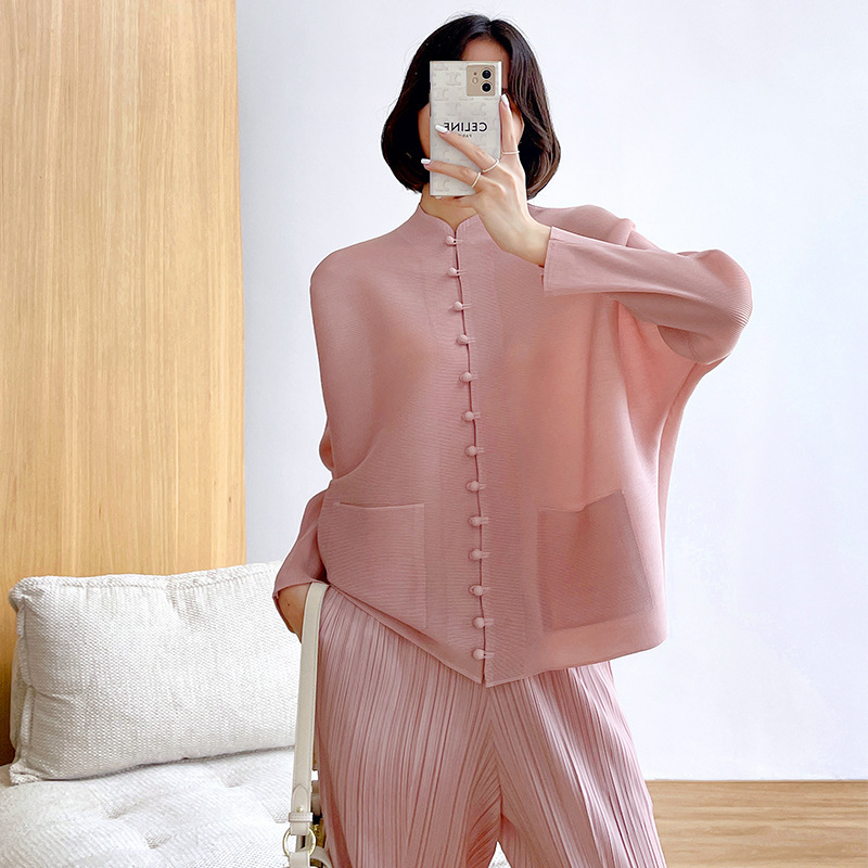 New Chinese Style Women's Super Elastic Top Miyake Retro Cardigan 13 Buttons Loose plus size Loose Slim Shirt for Women