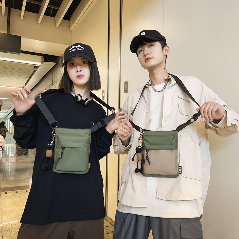 Nueva bolsa de hombro simple de estilo literario y artístico para viajar bolsos deportivos ociosos bolsos de teléfono móvil bolsos de moda transfronterizos