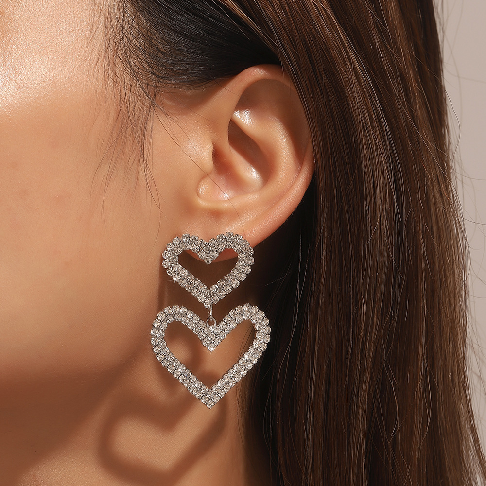 Brand fashionable creative elegant earrings heart shaped