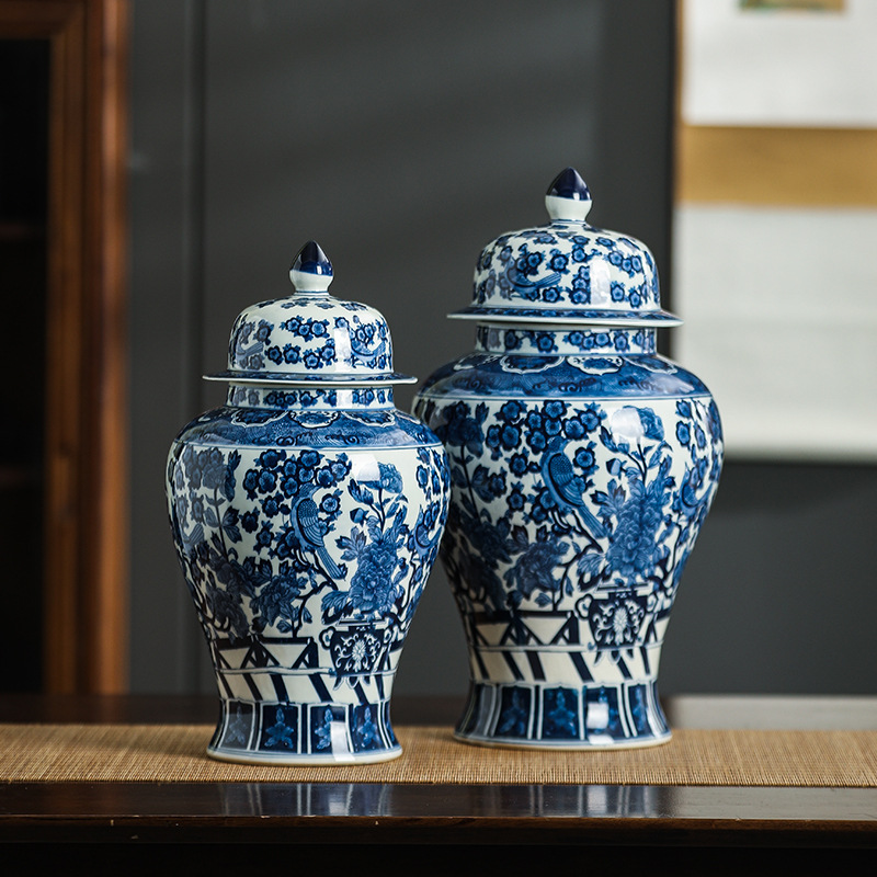 Jingdezhen vasos de cerámica pintados a mano antiguos flores de porcelana azul flores y pájaros generales jarras de té cubierta jarras adornos de decoración del hogar