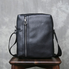 男士真皮单肩包头层牛皮韩版休闲斜挎包竖款背包工厂直销一件代发