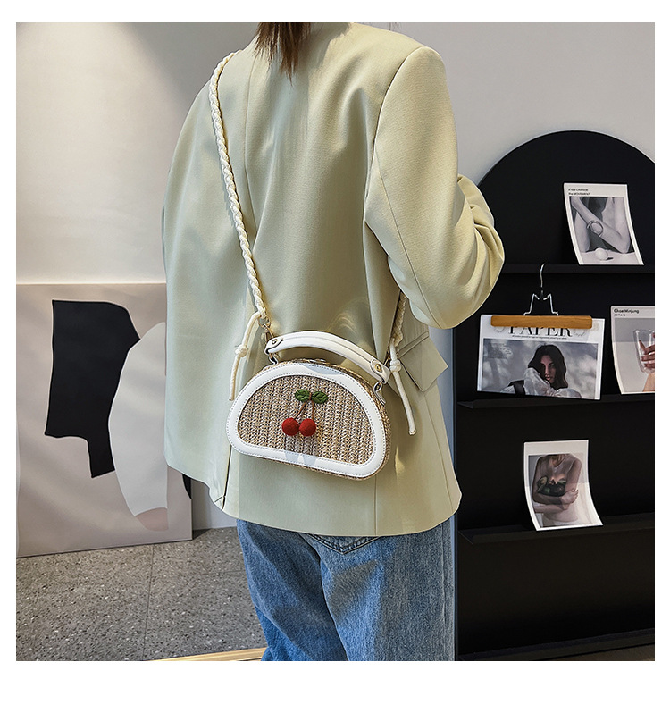 Women's Small Straw Color Block Cherry Streetwear Lock Clasp Handbag Crossbody Bag display picture 7