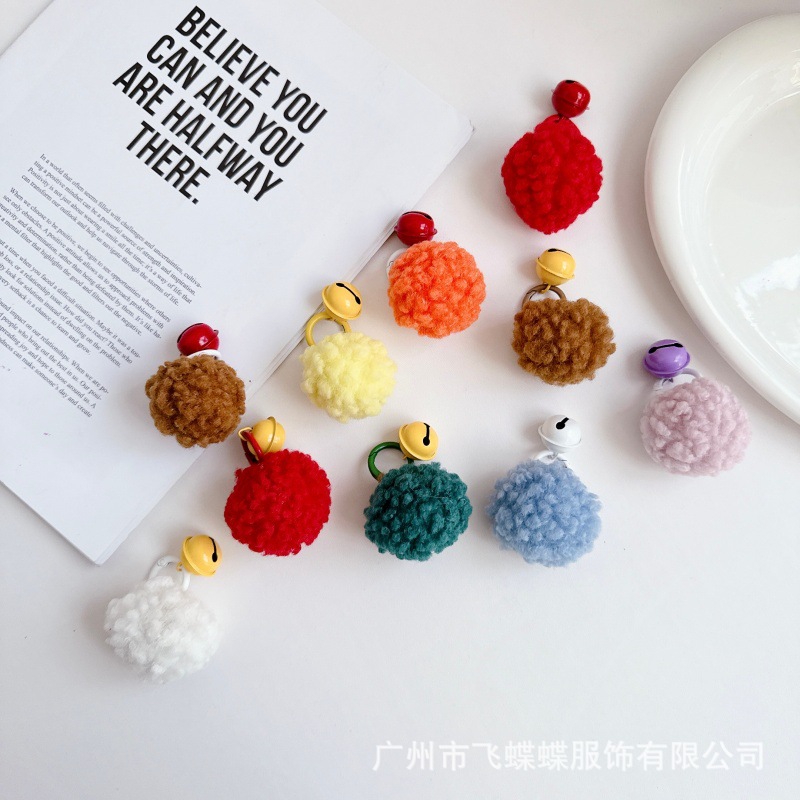 Autumn and Winter Fur Ball Bell Mobile Phone Pendant Lanyard Keychain Cute Backpack Pendant Mobile Phone Chain Plush Keychain
