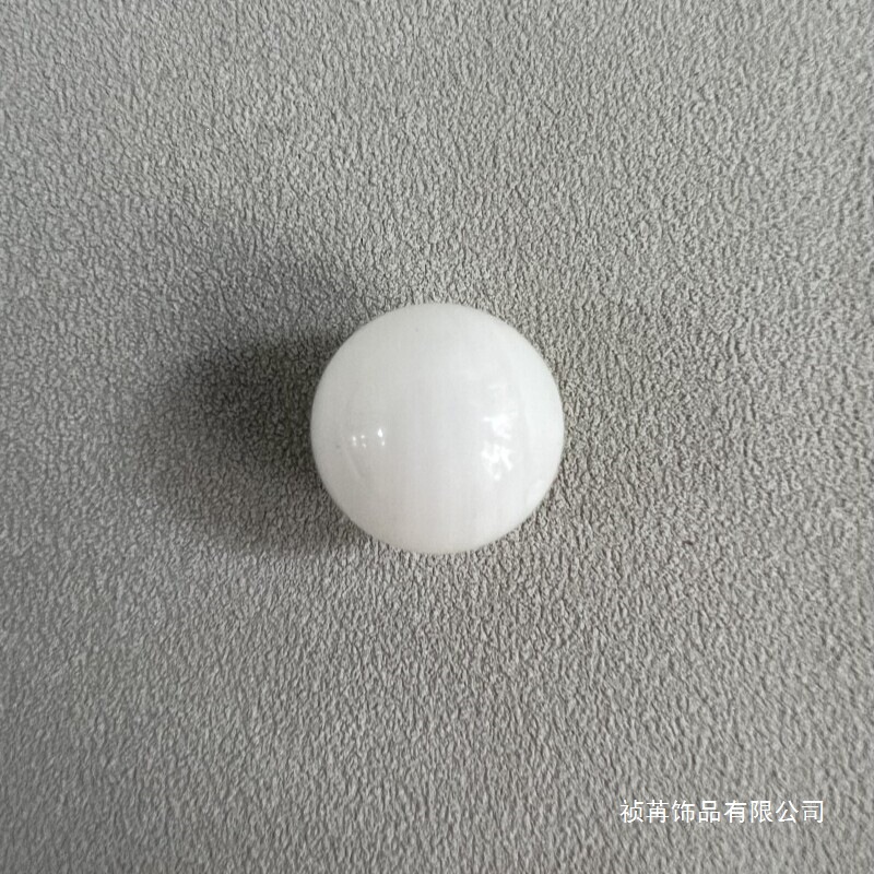 Natural ocean white mother-of-pearl single loose bead 6mm bracelet for women DIY jewelry mother-of-pearl shell necklace pendant Buddhist beads for men Natural ocean white mother-of-pearl single loose bead 6mm bracelet for women DIY jewelry mother-of-pearl shell necklace pendant Buddhist beads for men