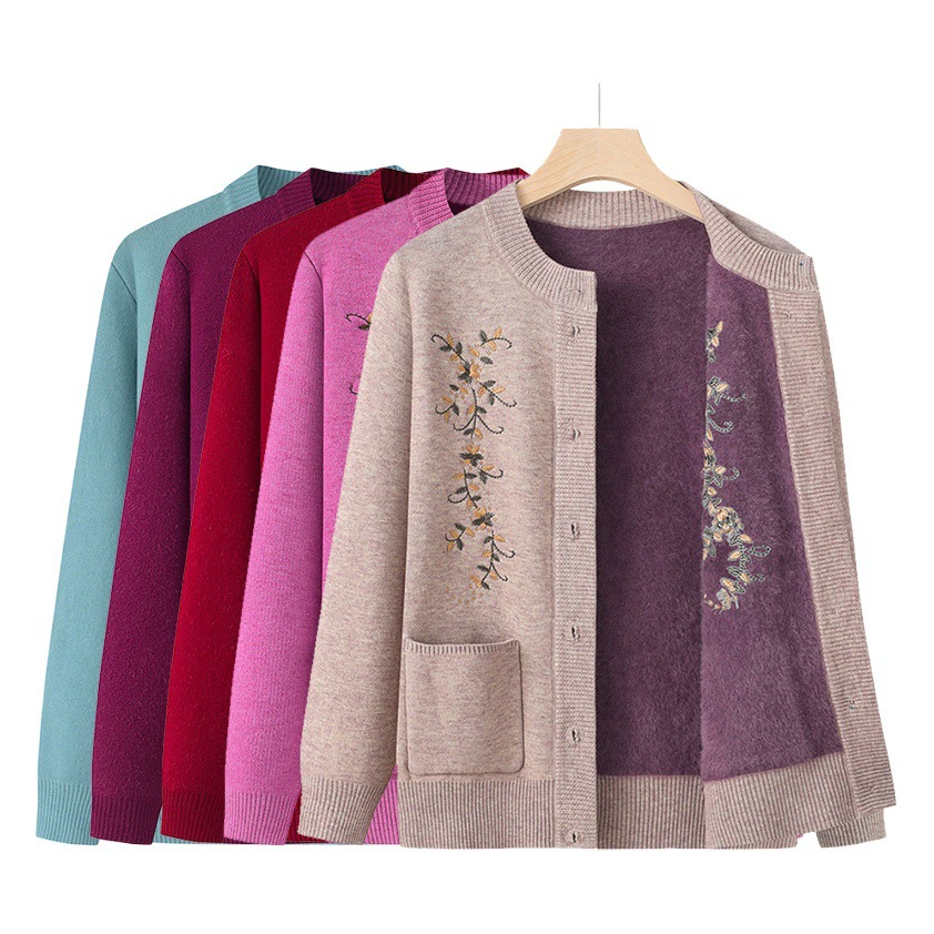 Весеннее и осеннее пальто для мам среднего и пожилого возраста, свитер для бабушек, Женский утолщенный вязаный кардиган на флисовой подкладке, зимняя одежда, одежда для пожилых женщин