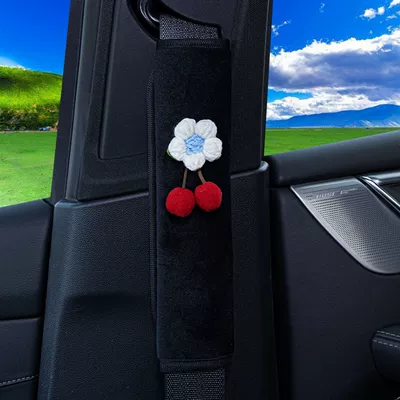 Cross-Border Amazon Personalized Creative Car Safety Shoulder Pads White Lamb Wool Shoulder Pads Girls' Seatbelt Decoration (Seat belt shoulder pad) - color