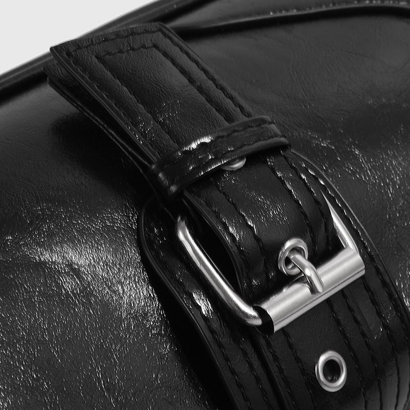 Borsa a tracolla da ascella elegante e versatile con texture Baguette, nuova di zecca, 2025 da donna_voghion.com