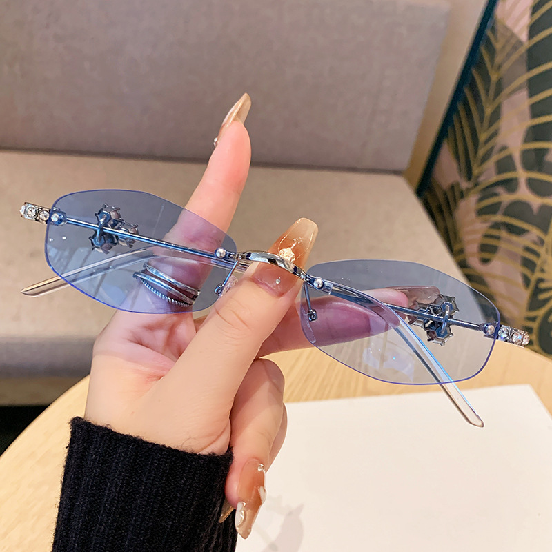 2025 New Diamond Frameless Oval Glasses Frame Women's Niche Stylish Small Frame Anti-Uv Sunglasses Trend