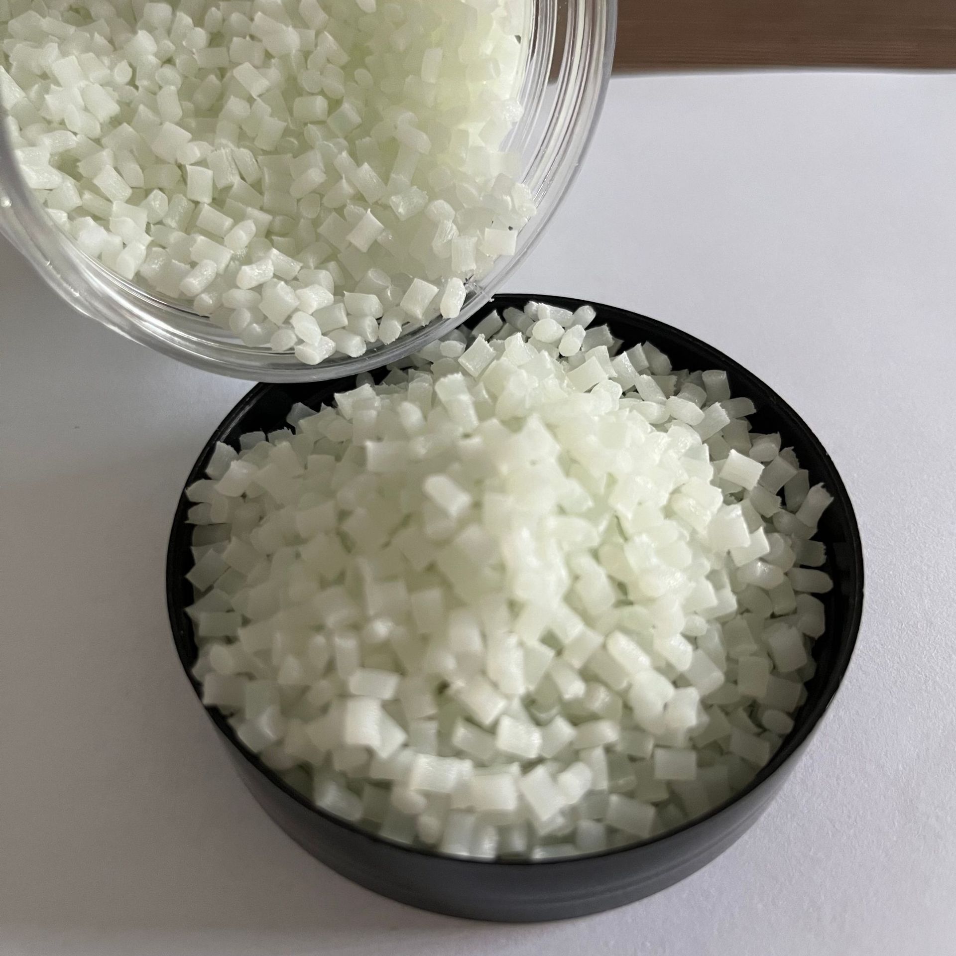 本色增强20PC PC增强20%  本色20增强PC 汽车部件 高流动电器应用