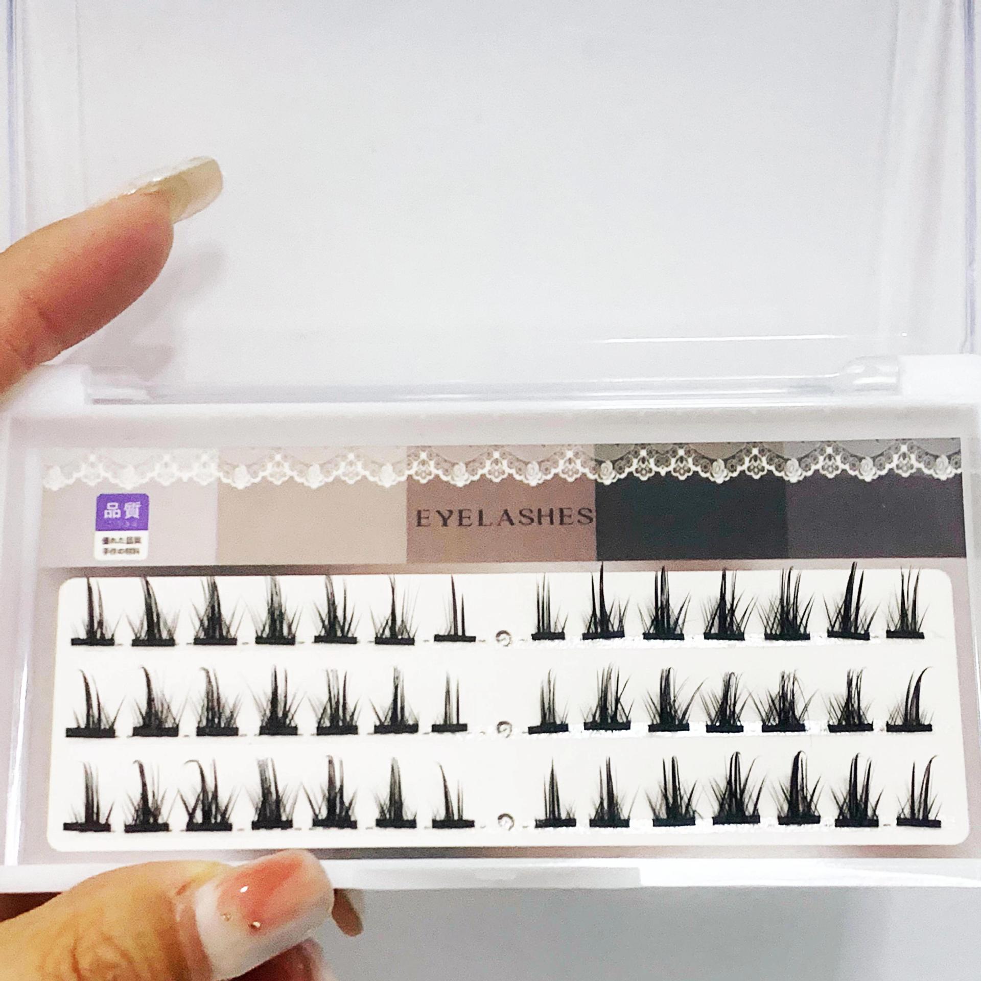 Cut the little devil!Segmental false eyelashes girl natural…