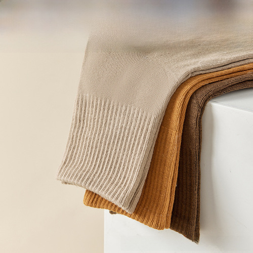 Men's All-Season Mid-Calf Socks, Sports Socks for Men and Women, Long Socks, Solid Color Black and White, High Calf Socks, Basketball Socks, Wholesale