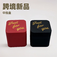 跨境新品the middle finger in the box圣诞搞怪中指盒子创意礼品