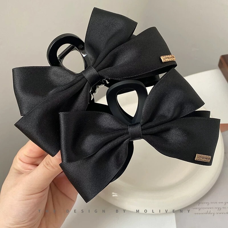 Hepburn-Style Large Satin Black Bow Hair Clip for Women, Hairpin for Back-Of-Head Updo, Autumn and Winter Hepburn-Style Large Satin Black Bow Hair Clip for Women, Hairpin for Back-Of-Head Updo, Autumn and Winter