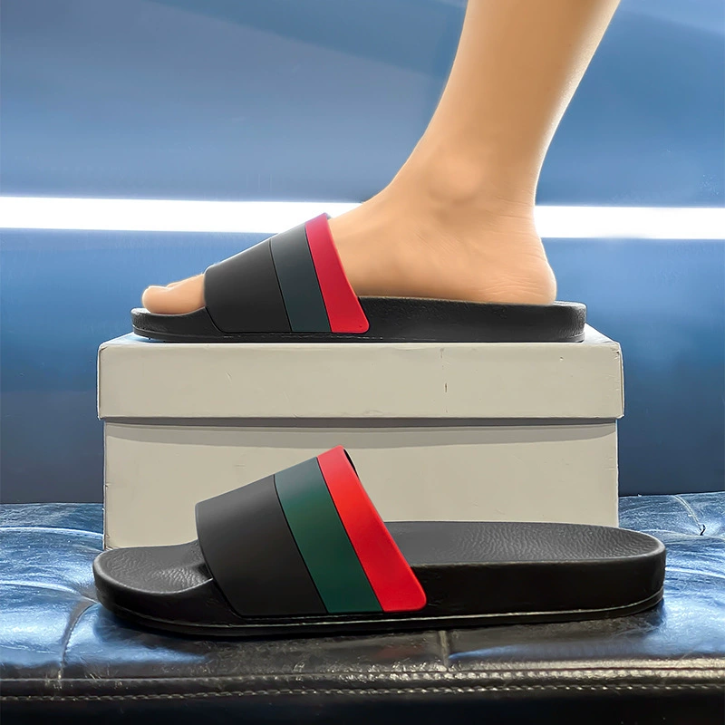 Тапочки для мужчин и женщин, летняя верхняя одежда для пар, высококачественные шлепанцы, пляжные нескользящие трансграничные сандалии, тапочки.