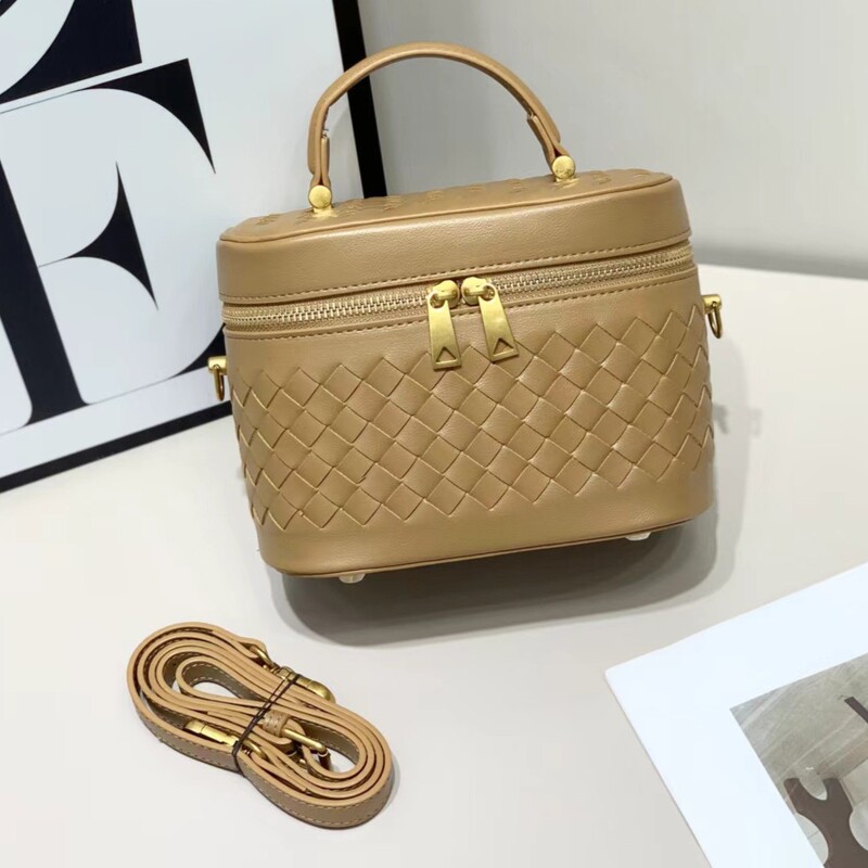 Cross-border BV woven bag, bucket bag, cylindrical bag, hand-held makeup bag, commuter large-capacity shoulder crossbody bag for women