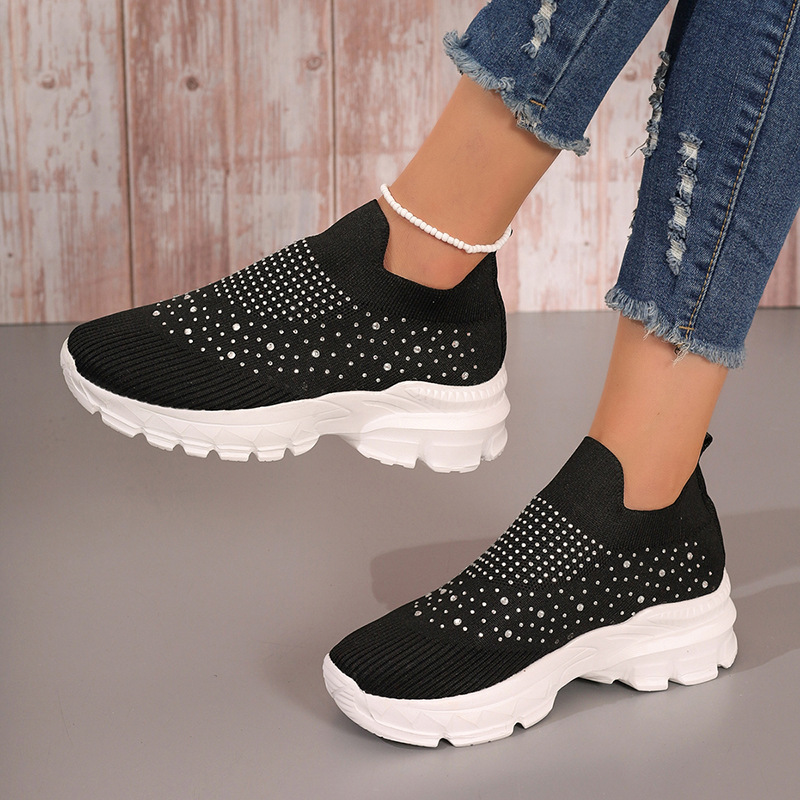 Women's Sports Solid Color Round Toe Sports Shoes display picture 19