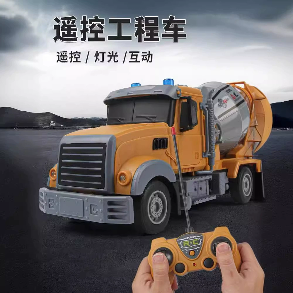 Большой дистанционно управляемый инженерный автомобиль с четырьмя проходами