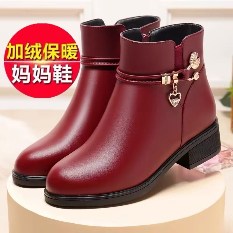 本当に柔らかい皮のお母さんの靴の女性の綿の靴の冬のベルベットのショートブーツの太い靴と平底の中年の綿の靴の滑り止めの綿のブーツ|undefined