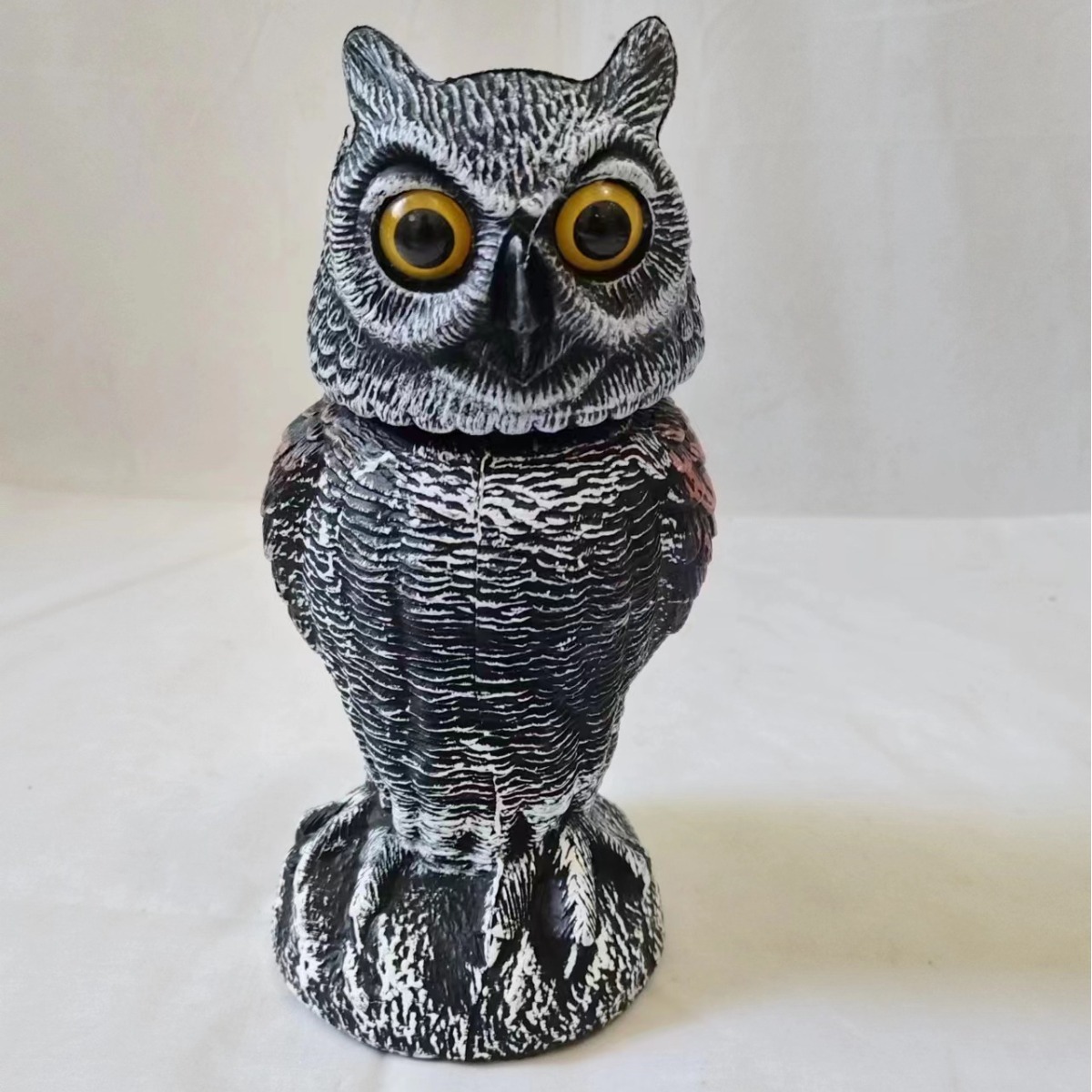 Wind-Driven Manual Head 360 ° Simulated Owl Plastic Craft Hunting Lure Garden Decoration Craft Three-Dimensional.