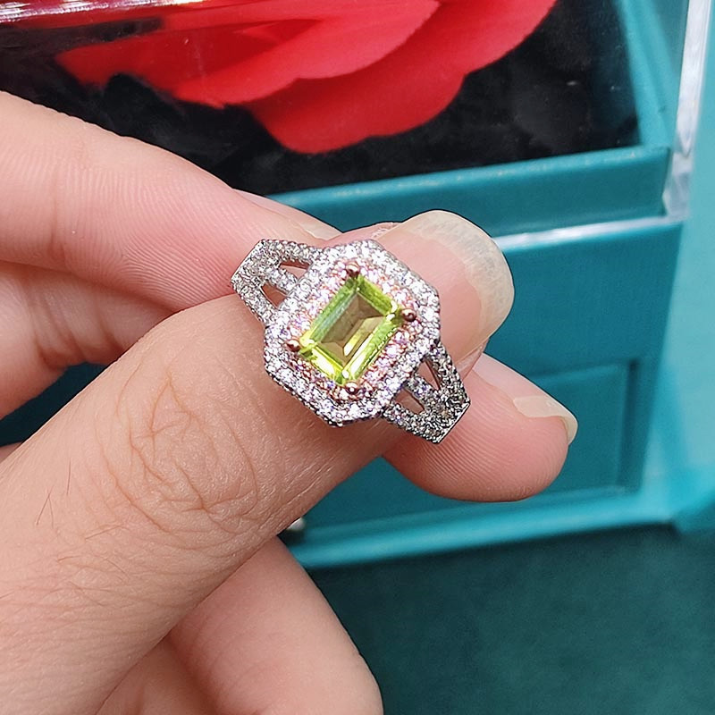 Natural Peridot Ring Natural Amethyst Emerald Cut Two-color Open Color Ring display picture 2