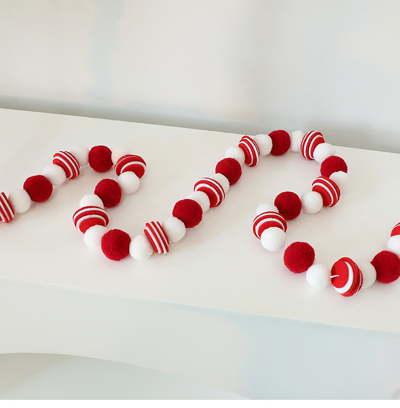 Handgefertigte Filzkugelgirlande – Rot-weiße Pompon-Girlande für Weihnachtsbaum, Kamin und Fensterdekoration (DIY-Weihnachtsdekoration, 3 Meter)_voghion.com