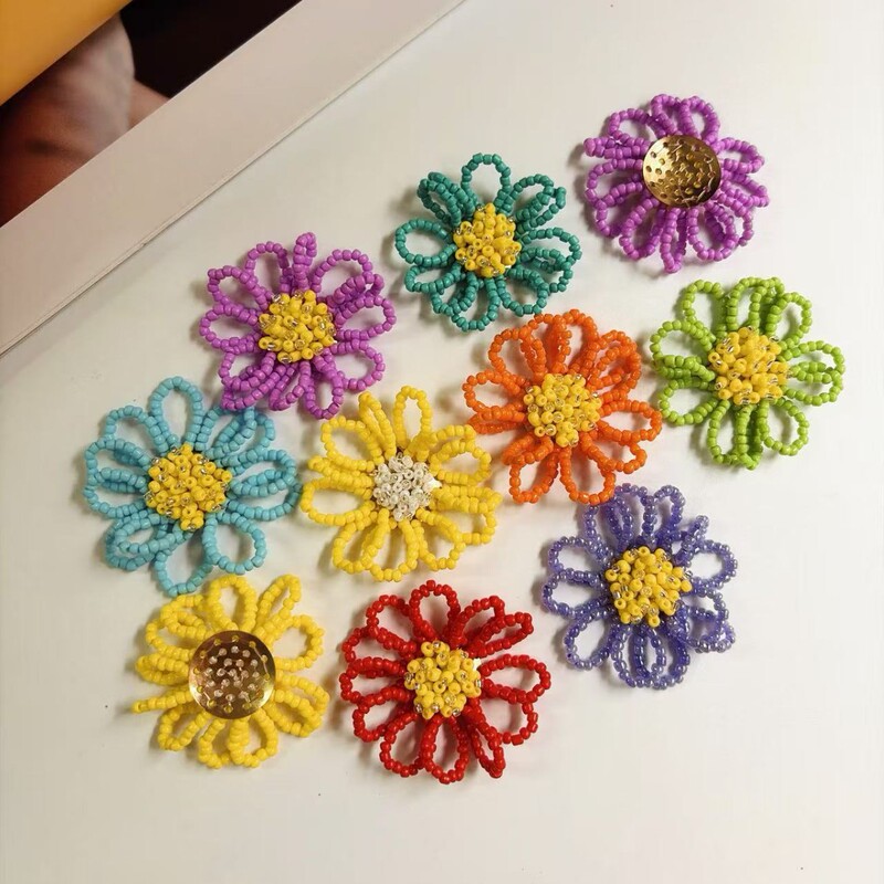 In-stock handmade beaded flowers DIY shoe decorations, accessories for Crocs, handmade earrings, yellow decorative flowers In-stock handmade beaded flowers DIY shoe decorations, accessories for Crocs, handmade earrings, yellow decorative flowers