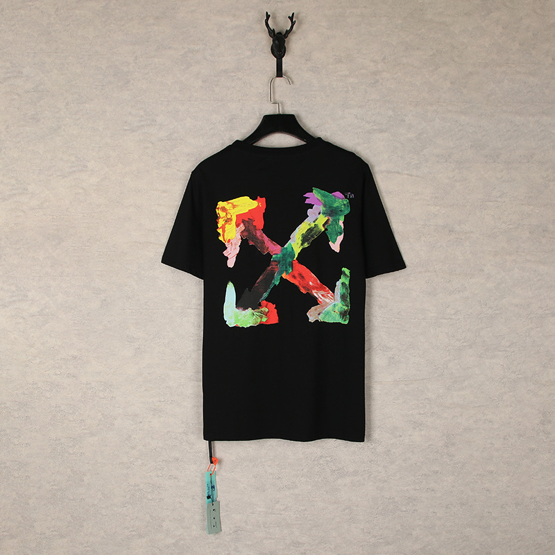 [Código europeo] versión correcta de impresión de acuarela splash tinta gradiente flecha graffiti ow marca de moda de manga corta pareja camiseta