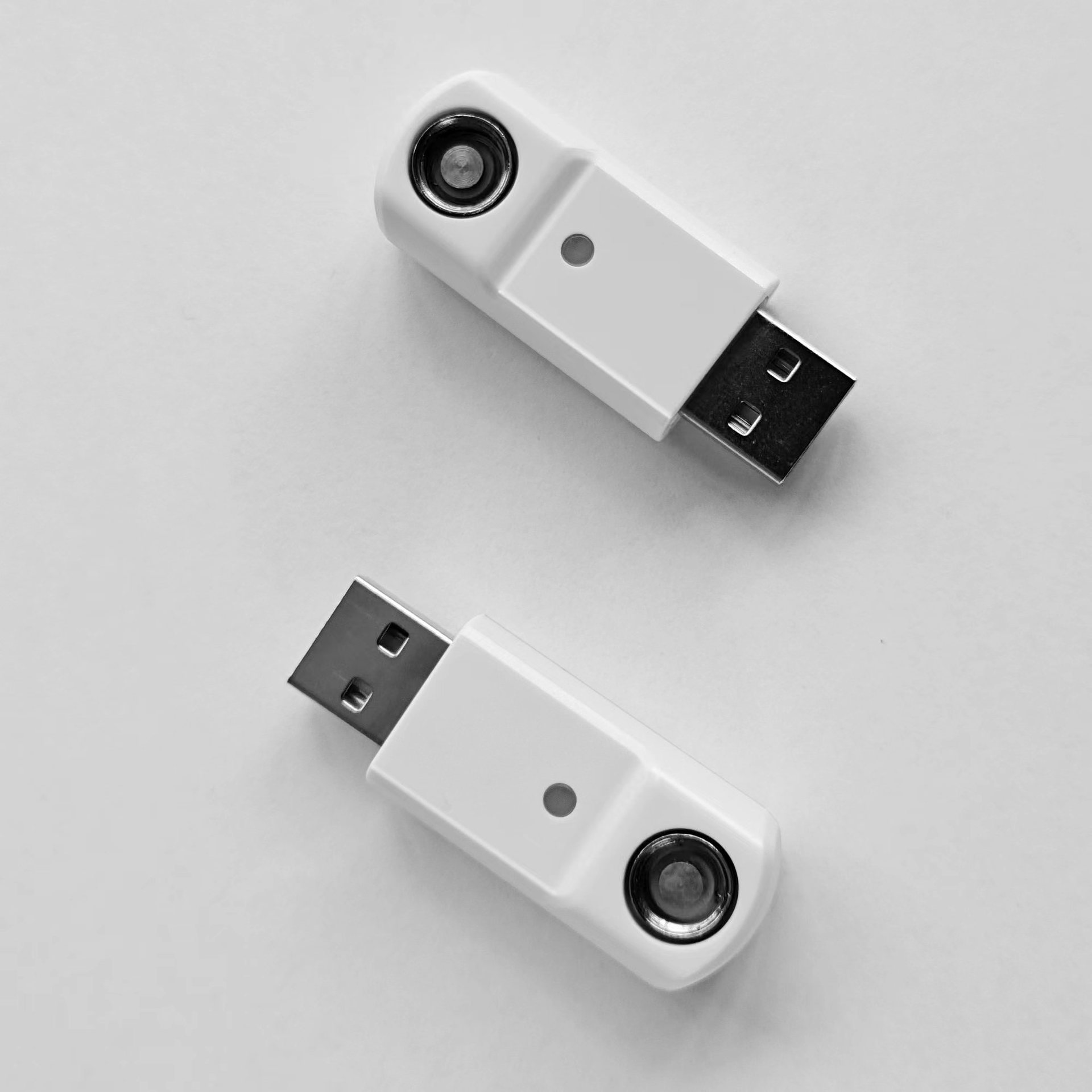 新品808D电子ploomtech充电器带保护一手厂家直销日本亚马逊热销