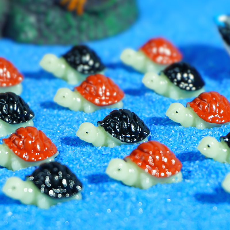 Moss Micro Paisajismo Resina Adornos pequeños Adornos de tortuga pequeña de tres colores Materiales de artesanía de bricolaje Accesorios al por mayor