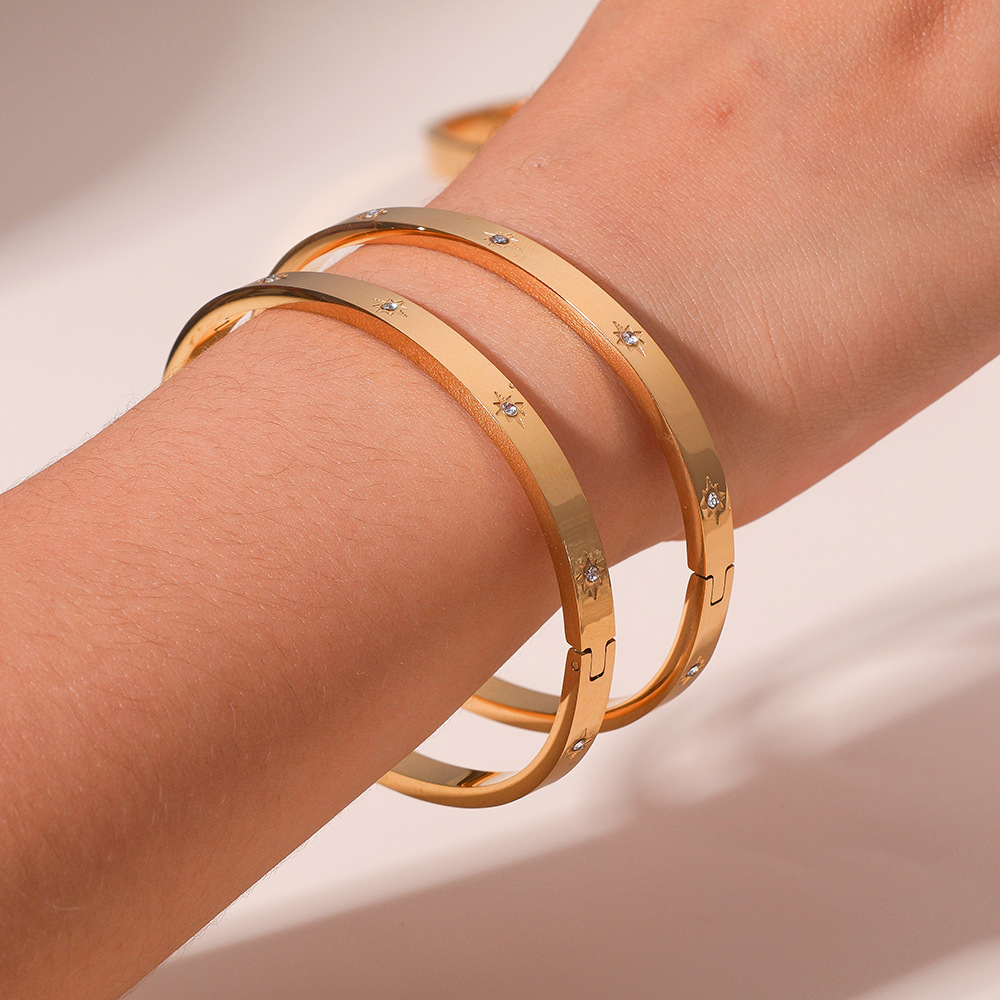 Pulsera de pulsera exquisita de estrella de ocho mang de doble cara de 5mm sin decoloración de acero de titanio caliente de INS