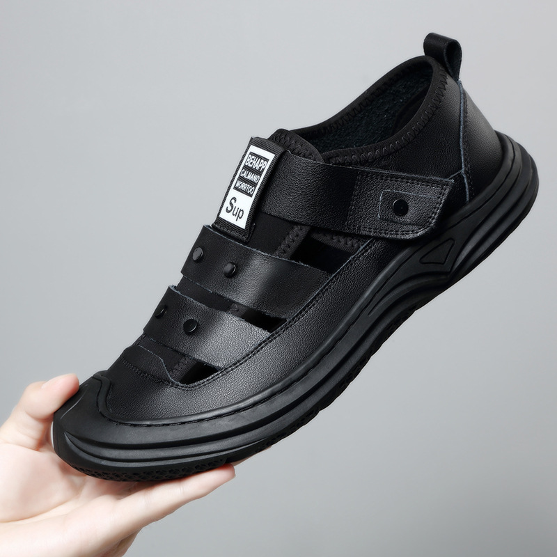 남성 신발 2024 여름 새로운 남성 중년 및 노인 아빠의 가죽 샌들 남성 캐주얼 가죽 신발 미끄럼 방지 및 내마모성
