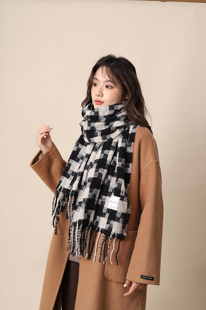 Sciarpa a quadri da donna autunno inverno sensazione avanzata spessa e calda collo frangia versatile studente moda INS_voghion.com