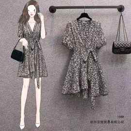 抖音同款碎花连衣裙不规则裙摆系带收腰显瘦透气短裙子洋气碎花裙