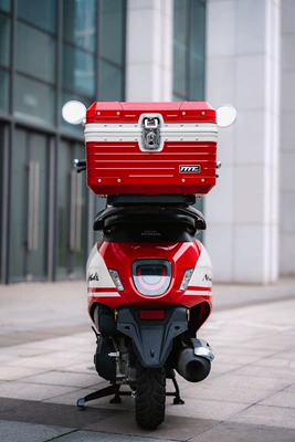 box, helmet box, modification accessories, Motorcycle trunk - travel-suitcase-43-goddess-red-ivory-white-middle-frame-lining-fingerprint-lock