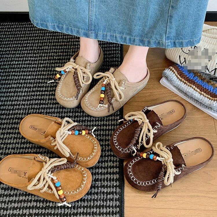 Zapatillas con falda y mitad de cabeza, zapatos de botellas de suela gruesa para mujeres, otoño de 2026, nuevos zapatos de un solo pie de calzado.