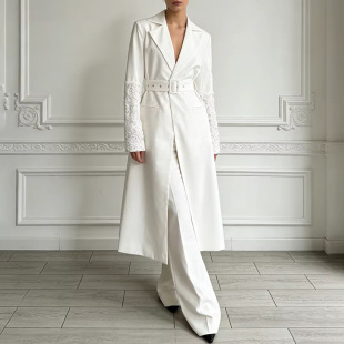 �߼��к��s���b����Ů�b2026�����¿�ƴ����Ƭ����ϵ���L��С���b