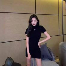2023春夏季新款紧身连衣裙欧美性感打底裙高领短袖
