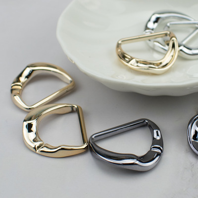 Manufactor wholesale Jewelry Luggage and luggage Shoes parts ABS Plastic UV electroplate 39*44 Font Buckles Material Science