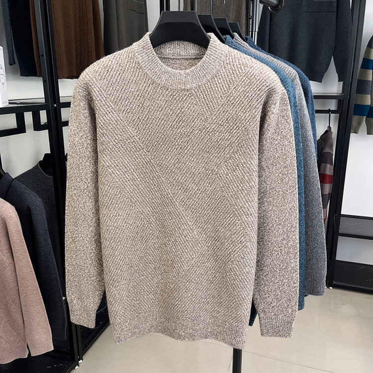 Barra vertical inclinada nuevo suéter de hombre con cuello de media altura jacquard invierno calentamiento camiseta de punto simple casual