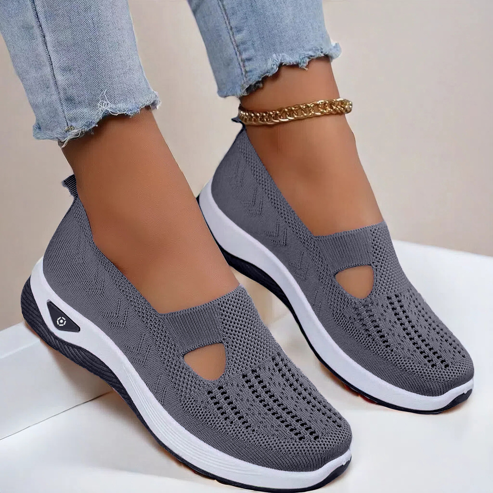 Zapatos de mamá, sandalias transpirables de verano, zapatos de suela blanda antideslizantes para personas mayores, zapatos casuales para mujer, zapatos para caminar para personas de mediana edad y mayores
