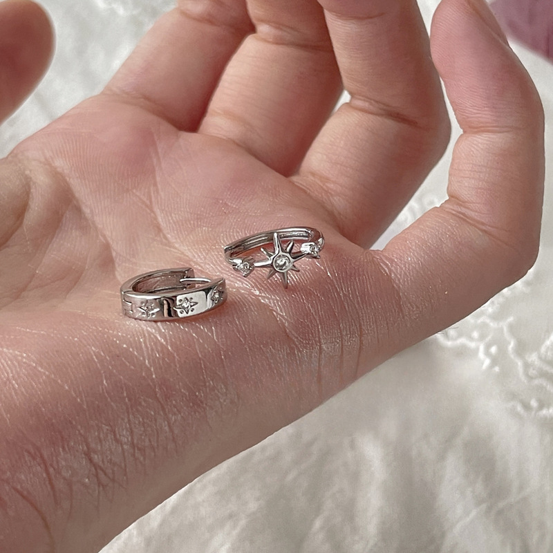 Asymmetrical Six-pointed Star Beautiful Ear Ring Niche Design High-end Light Luxury Earrings Women's Silver Needle Earrings Earrings Earrings Asymmetrical Six-pointed Star Beautiful Ear Ring Niche Design High-end Light Luxury Earrings Women's Silver Needle Earrings Earrings Earrings