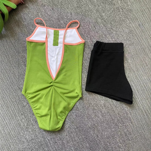 ��ͯ�赸���������w�ٱ��ݷ��WУ�赸��Ůͯ����ˇ���L�俼����