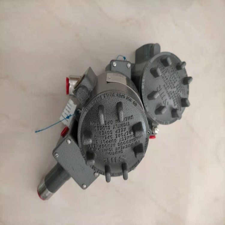 正品美国索压开关/ 差压开关/液位开关 107A1-N12-P1-F1A原装