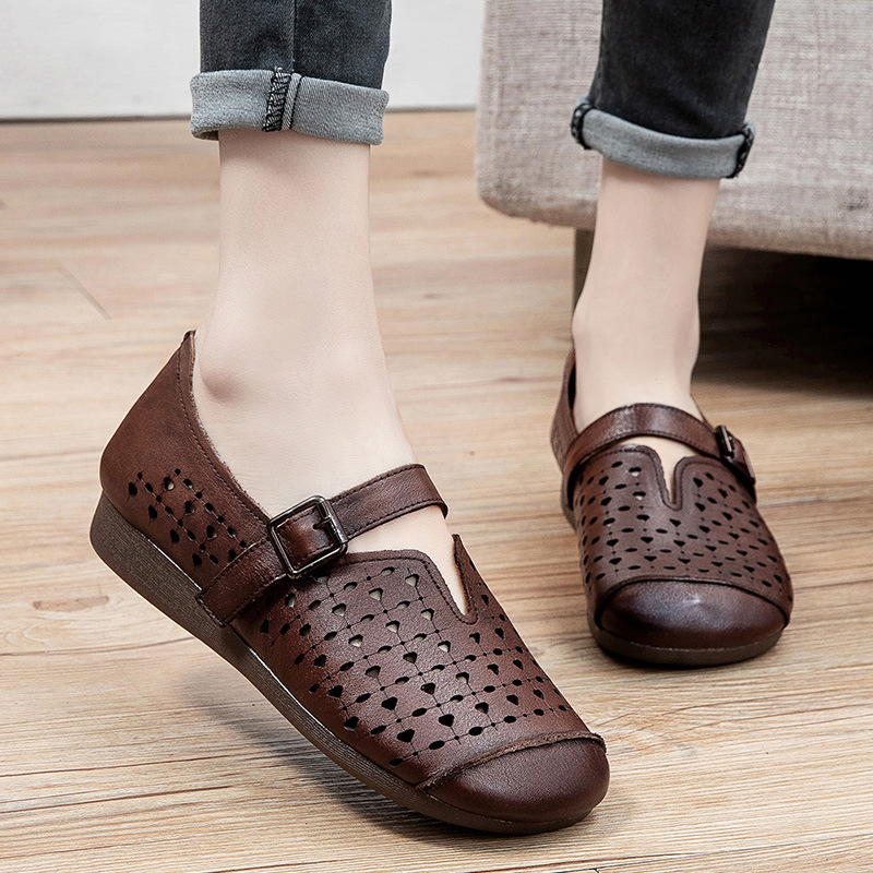 2021 Retro genuine leather Shallow mouth Flat bottom Rubber shoes Round Hollow reverent Sandals cowhide soft sole Single shoes