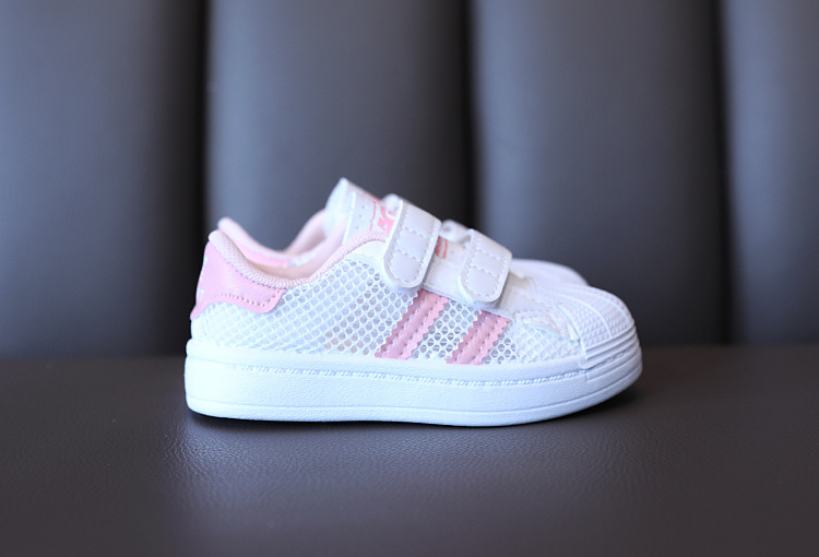 2021 Nuovi bambini Little White 1-6 anni da uomo e da donna Shell Board Scarpe a rete cava Suola morbida Sport per bambini_voghion.com