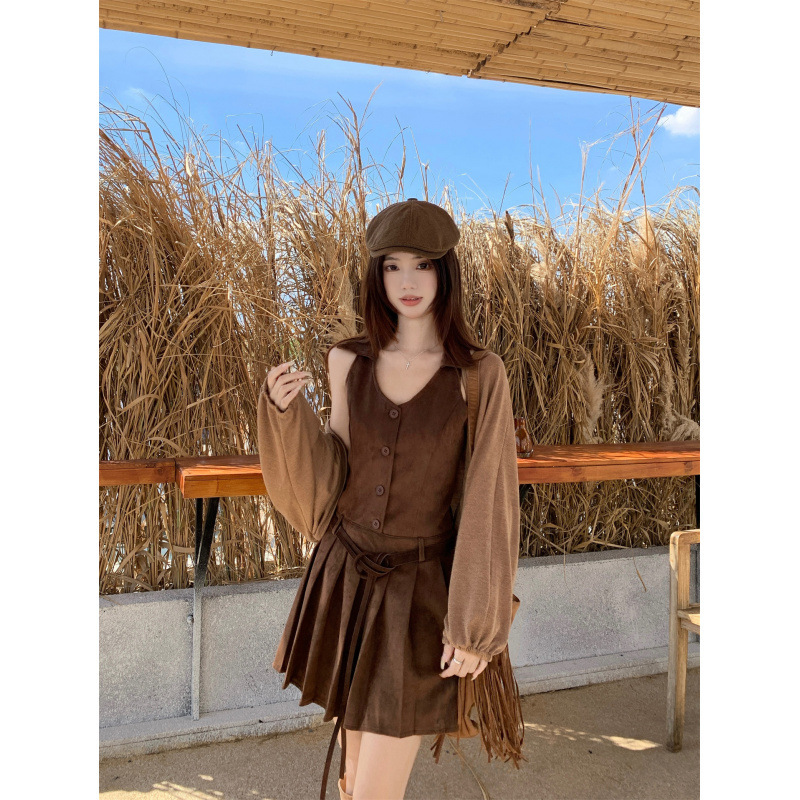 美拉德辣妹显瘦领背心皮绒百褶连衣裙+蝙蝠袖针织开衫两件套女|undefined
