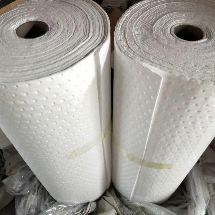 跨境现货吸油片大型工业机械吸油毡船舶吸油垫水面油污吸油棉厂家